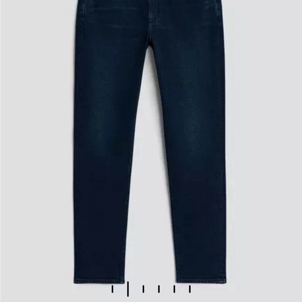 size 32 rag and bone denims; video looks pale due to lighting